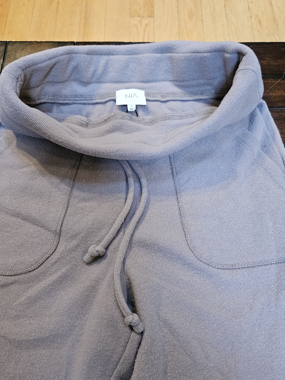 NIA Men’s Light Gray Funnel-Neck Pullover Hoodie